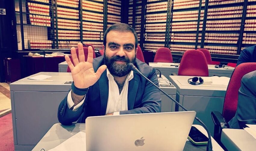 5 MILIONI DI FUORI SEDE NON POSSONO VOTARE