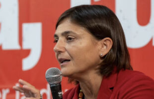 ATTACCO AL CAPO DELLO STATO. MELONI TACE