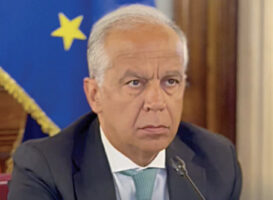 PIANTEDOSI: SPESI 50 MILIONI DI EURO PER RIMPATRIARE 100 MIGRANTI