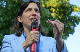 Schlein: le nostre 5 proposte sulla transizione energetica