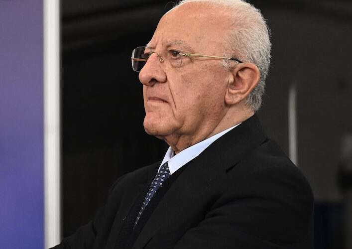Pseudo tifosi girati di spalle per Mazzola: ci voleva il Daspo a vita