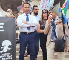 “Ma tutti in Italia devono venire questi immigrati con problemi mentali”