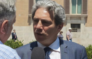 Meloni ma un po di vergogna non la provi?