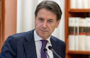 QUALE TIPO DI GIORNALISMO PIACE ALLA DESTRA?