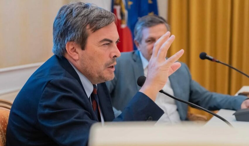 Su Regeni una pessima figura da parte di un pessimo ministro