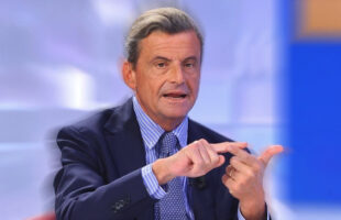 Camerati, Vannacci ha trovato i suoi alleati in Corona e il brasiliano