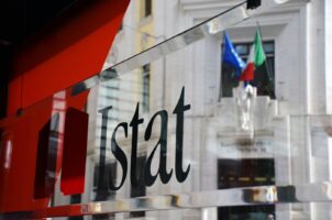 “Quei comunisti dell’Istat che truccano i dati”
