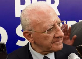 Per De Luca “Progetto Civico” diventa “Paraculismo Civico”