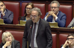 Presidente Meloni, gli italiani sono costretti a difendersi dal suo governo